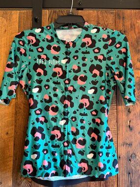 Tres Piñas Cycling Jersey - Green & pink leopard print - Size XL